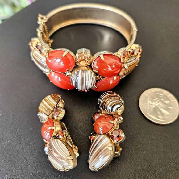 Vintage Rhinestone Hinged Bangle Bracelet & Earring Set - Picture 5 of 8